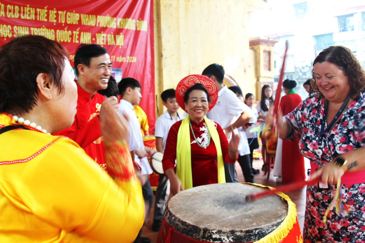 Giáo viên và học sinh trường Quốc tế Anh Việt háo hức trải nghiệm