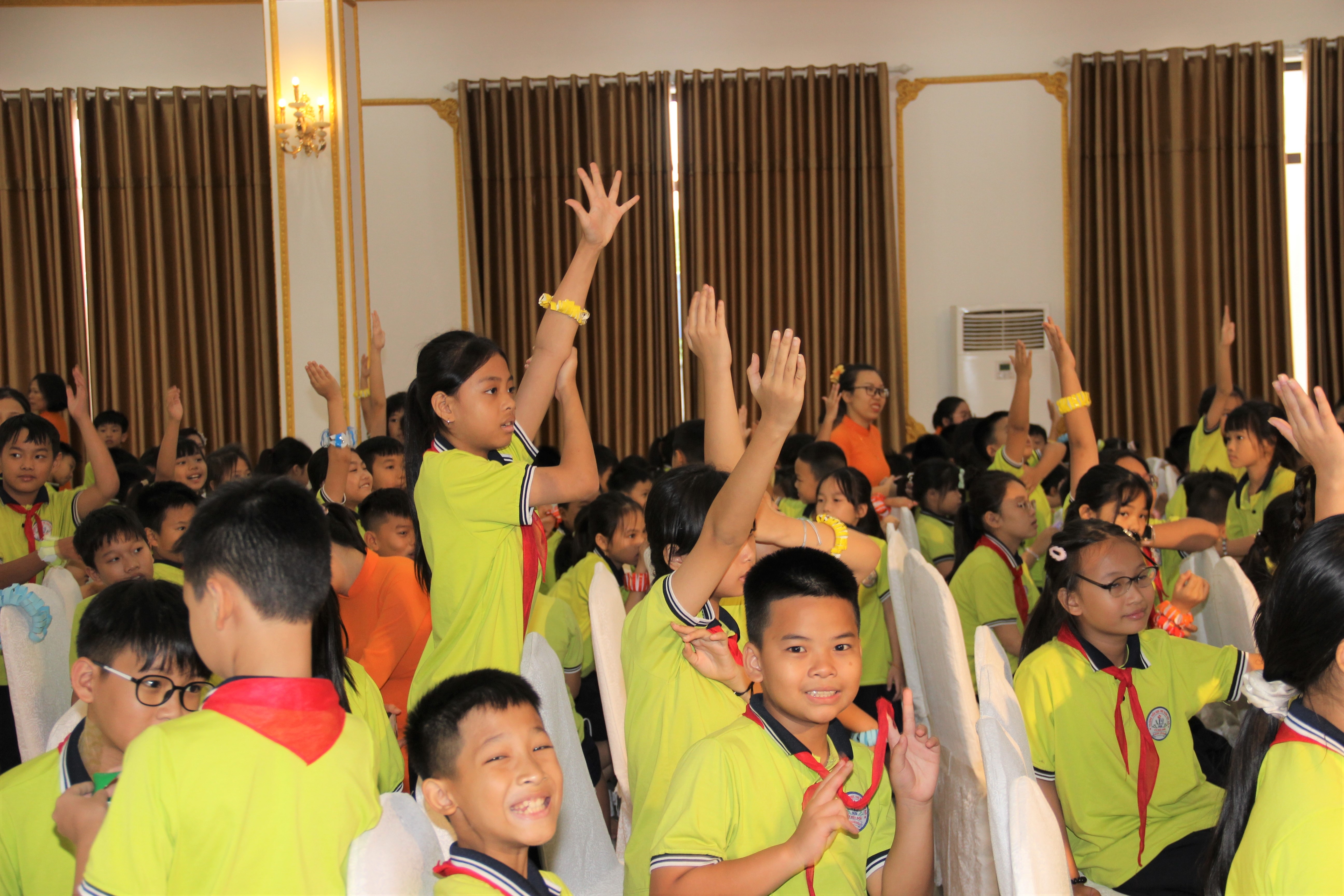 Đầy cảm xúc với “tiết học đặc biệt” về lòng biết ơn