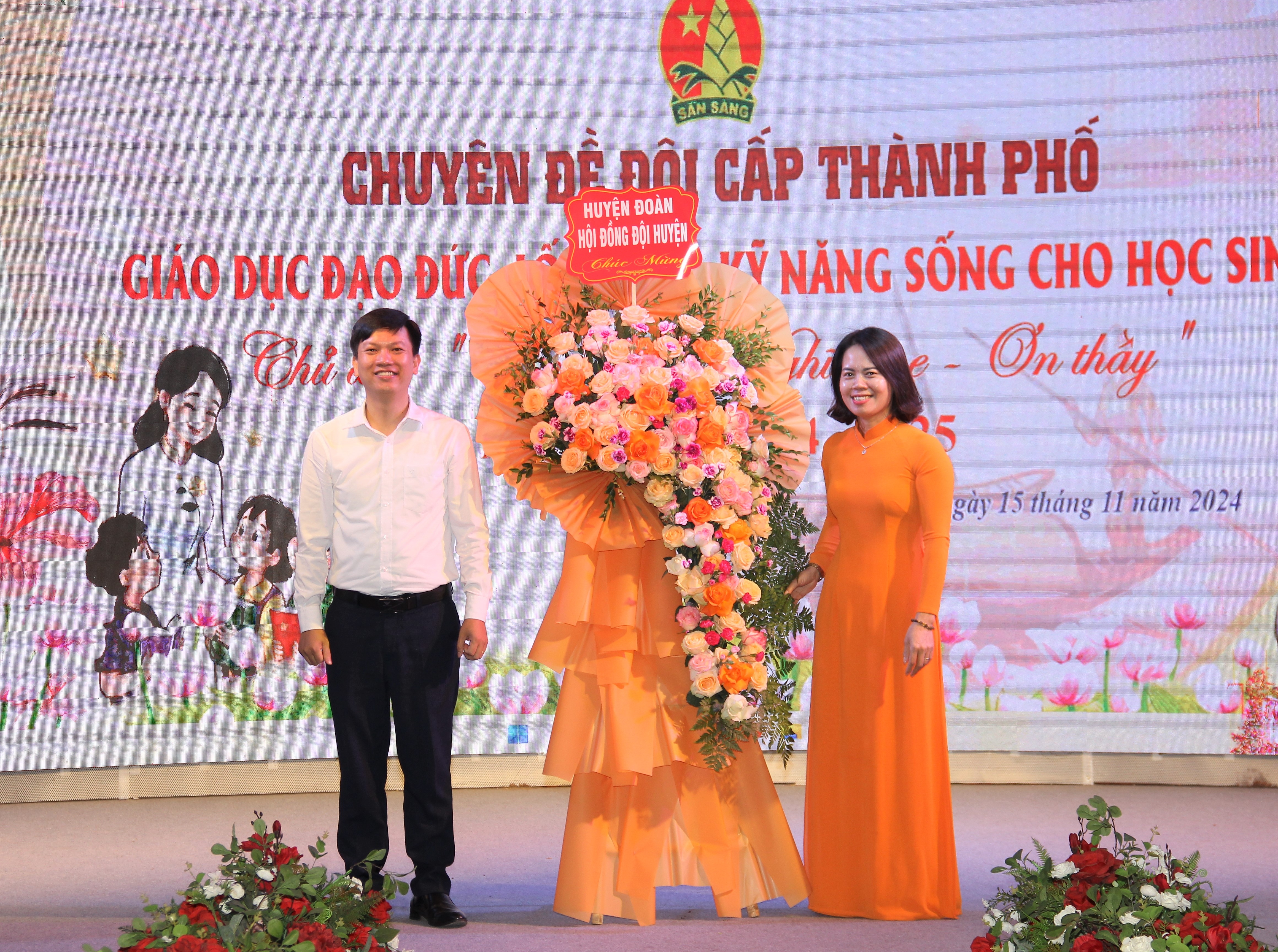 Đầy cảm xúc với “tiết học đặc biệt” về lòng biết ơn