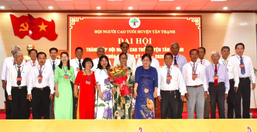 Ban Chấp hành Hội NCT huyện Tân Thạnh ra mắt Đại hội