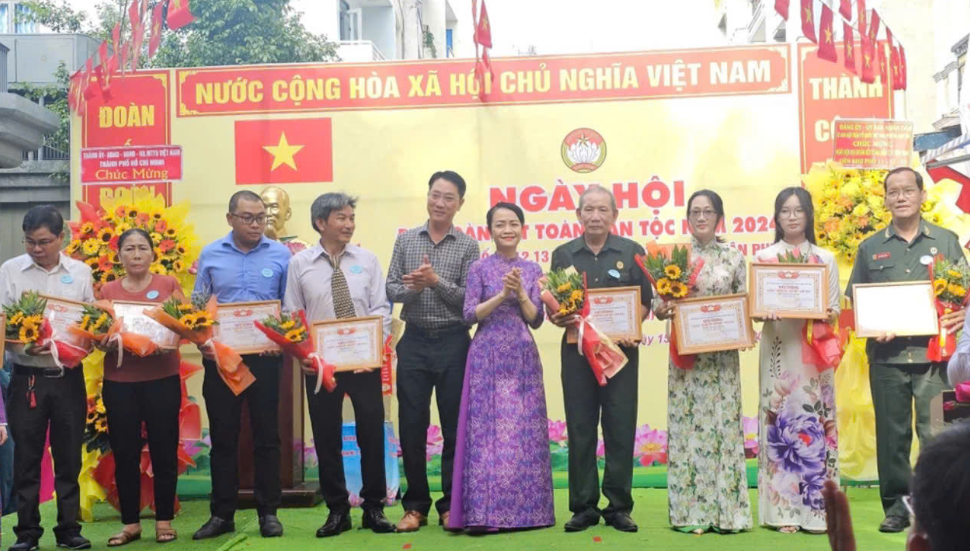 Nâng cao chất lượng xây dựng khu phố văn hoá