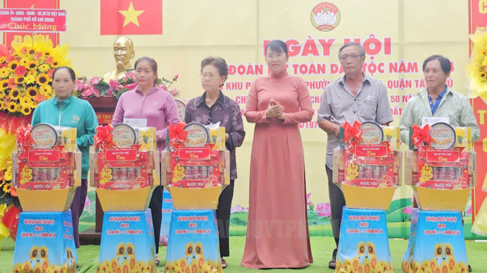 Nâng cao chất lượng xây dựng khu phố văn hoá