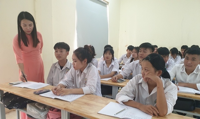 Hãy dạy học bằng tình yêu, bạn sẽ nhận lại bằng tình yêu