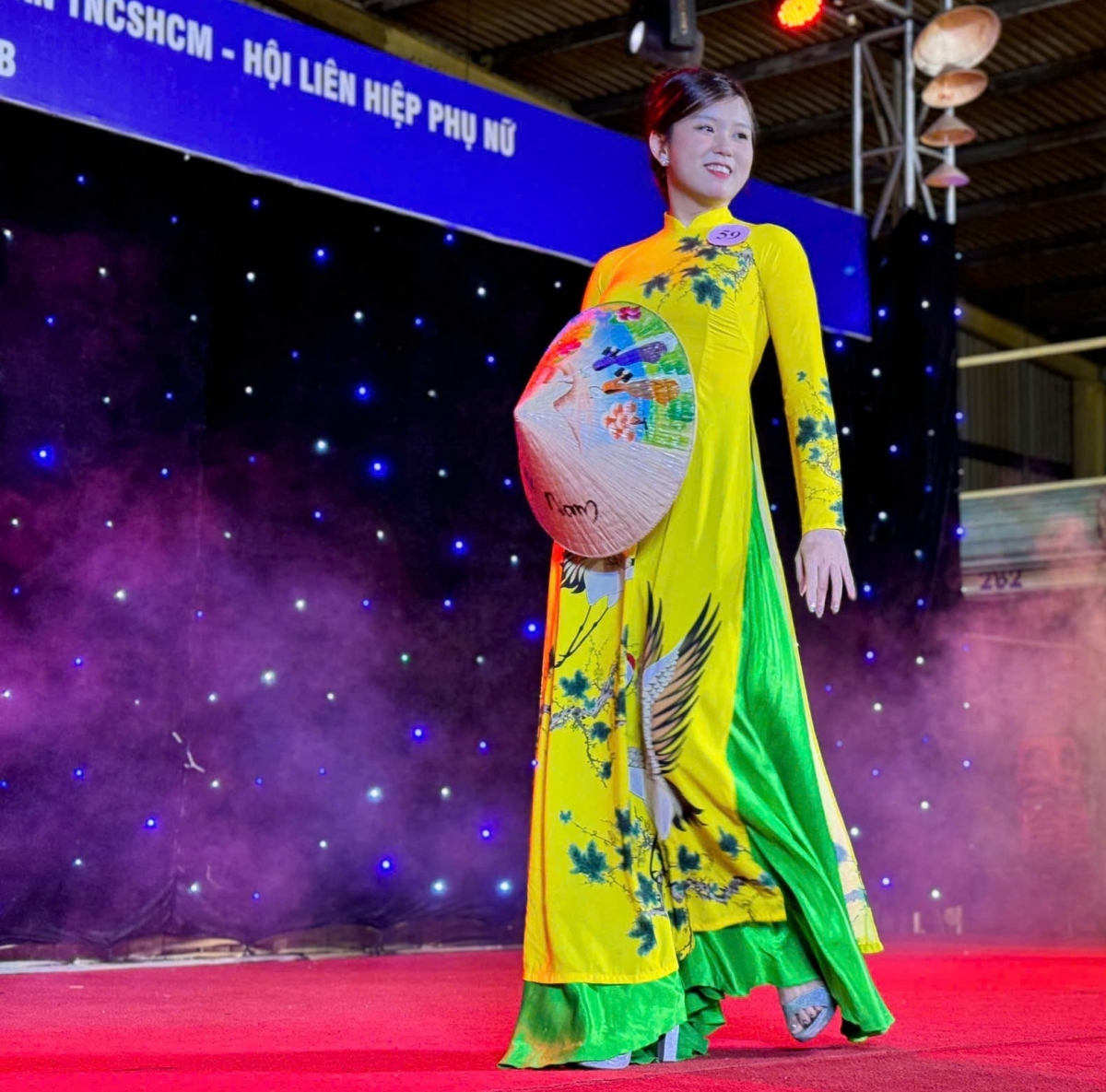 Tổ chức cuộc thi Trình diễn thời trang áo dài truyền thống