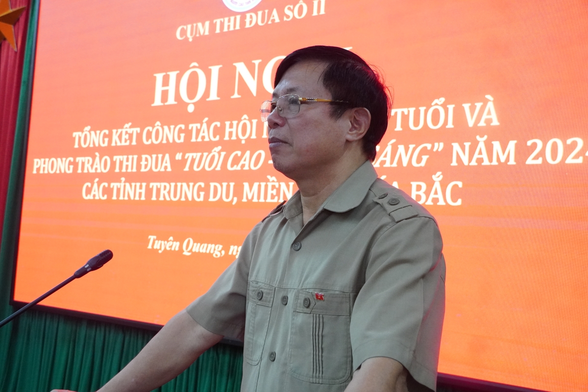 Xây dựng mạng lưới tình nguyện viên chăm sóc NCT cô đơn tại cộng đồng