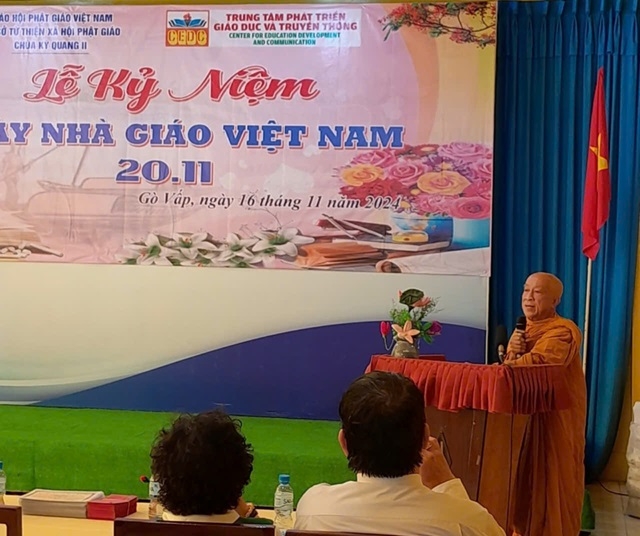 Họp mặt kỉ niệm ngày Nhà giáo Việt Nam năm 2024