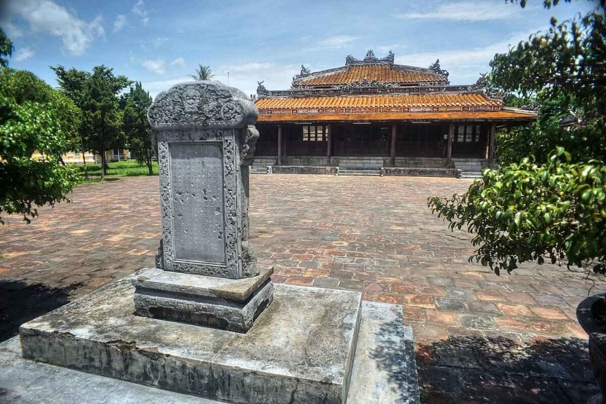 Trường Quốc Tử Giám mang lối kiến trúc đặc biệt, đậm nét phong cách kiến trúc thời nhà Nguyễn (