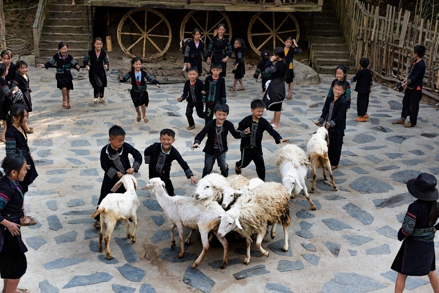 Không gian trải nghiệm tại khu du lịch Cát Cát (Ảnh: Dương Quốc Hiếu) 