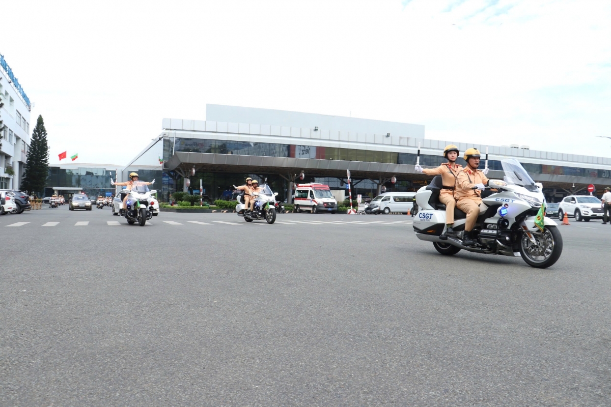 Hoàn thành tốt nhiệm vụ dẫn đoàn, bảo vệ Tổng thống Bulgaria thăm và làm việc tại thành phố