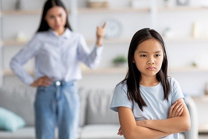 Làm cha mẹ thời nay có khó?