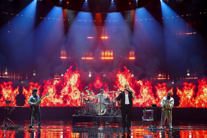 Lễ trao giải VinFuture 2024 bùng nổ cảm xúc với sự xuất hiện của ban nhạc rock huyền thoại Imagine Dragons