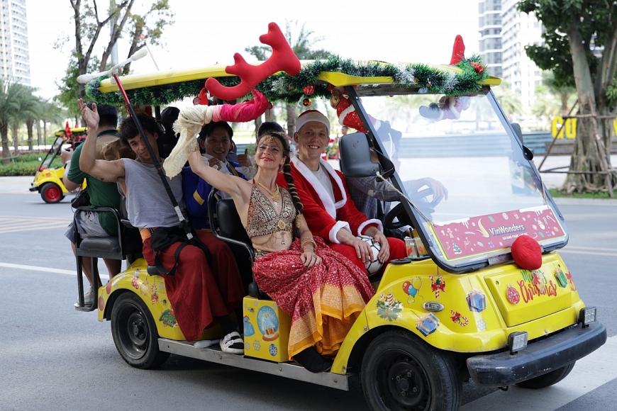 Không khí lễ hội tràn ngập trước giờ G siêu nhạc hội 8Wonder Winter