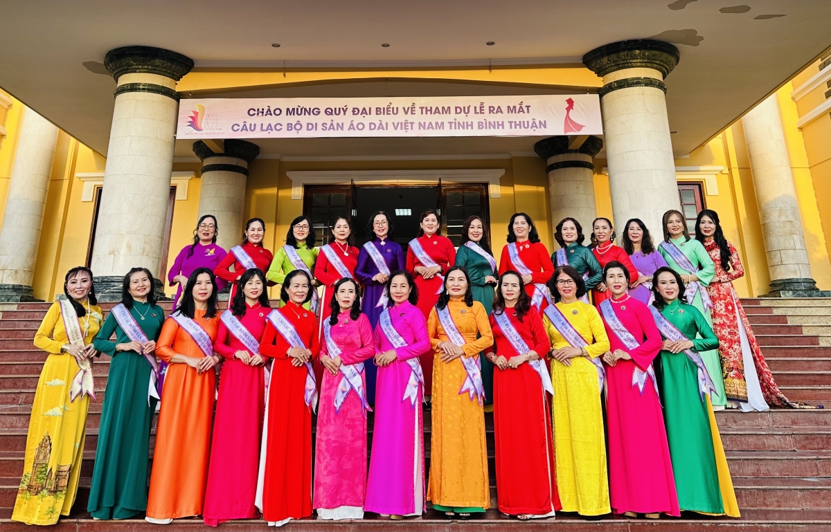 Bình Thuận: Ấn tượng Lễ ra mắt CLB Di sản Áo dài Việt Nam