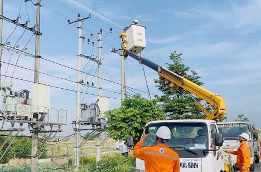 Công ty Điện lực Thái Bình nỗ lực cung cấp điện dịp cuối năm cho người dân và doanh nghiệp