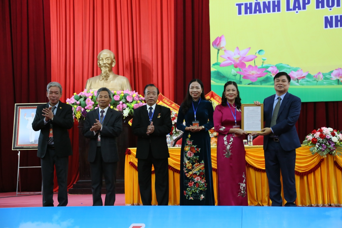 Chung sức xây dựng quê hương Thái Bình giàu đẹp văn minh