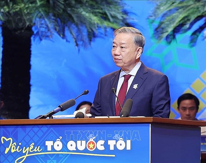 Tổng Bí thư Tô Lâm phát biểu chỉ đạo Đại hội IX Hội Liên hiệp Thanh niên Việt Nam. Ảnh: Thống Nhất/TTXVN