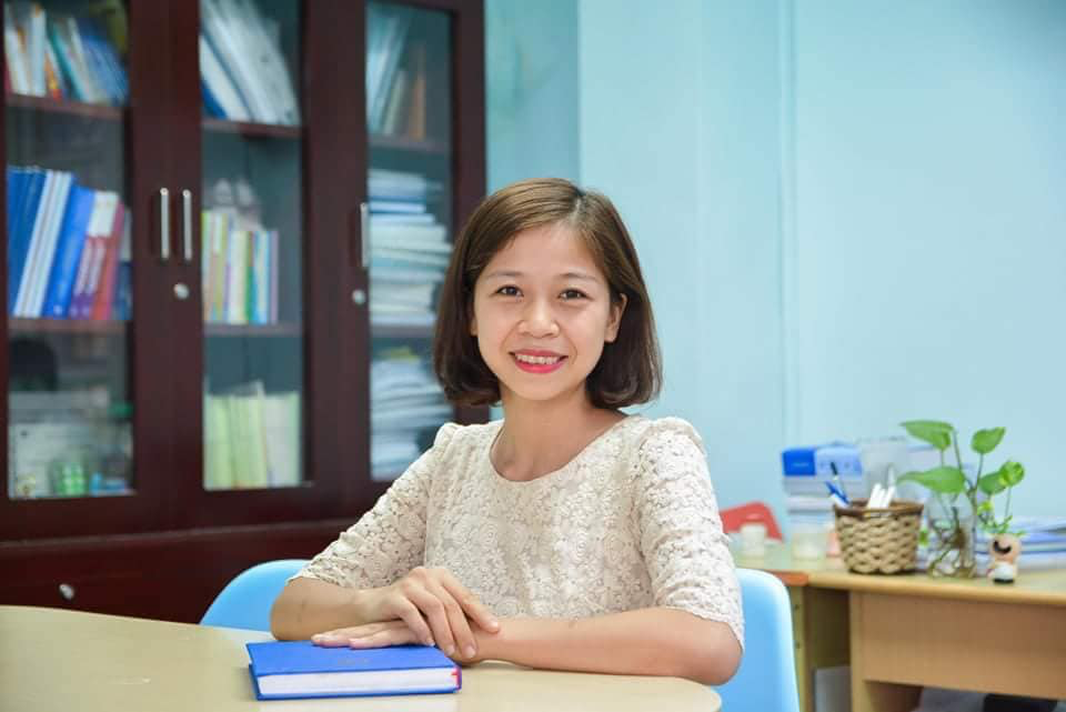 Thạc sĩ Bùi Thị Nga, công tác tại Phòng Tâm lý Học đường - Trường THCS - THPT Nguyễn Bỉnh Khiêm, Cầu Giấy  (Ảnh: Nhân vật cung cấp)