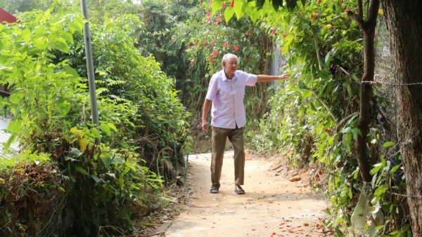 Đương sự là người cao tuổi mong được xét xử vụ án theo thủ tục giám đốc thẩm