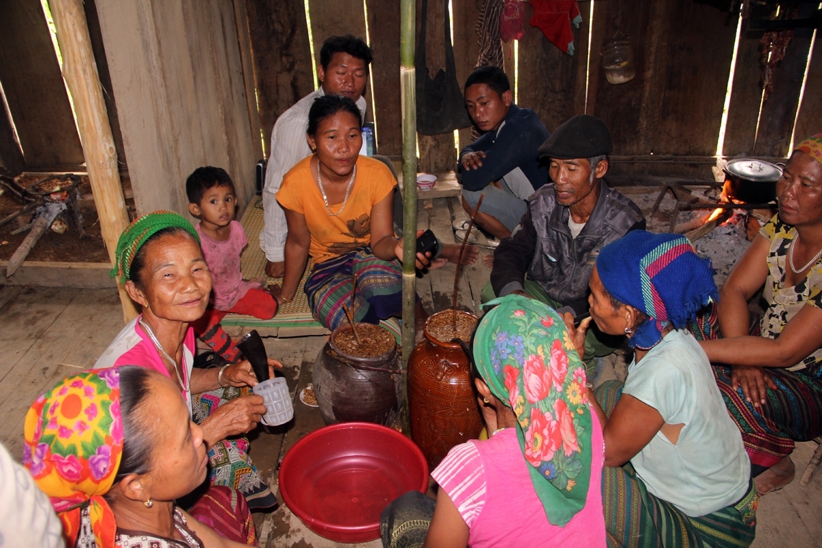 Phong tục đón Tết độc đáo của người Khơ Mú ở miền Tây xứ Nghệ