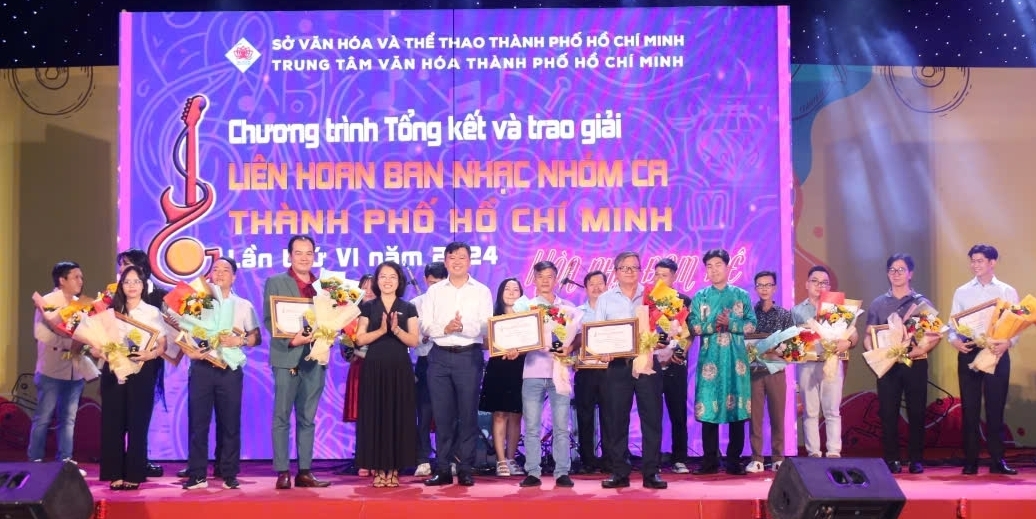 Tổng kết và trao giải Liên hoan ban nhạc nhóm ca TP. Hồ Chí Minh lần thứ VI năm 2024 với chủ đề “Hòa nhịp đam mê”