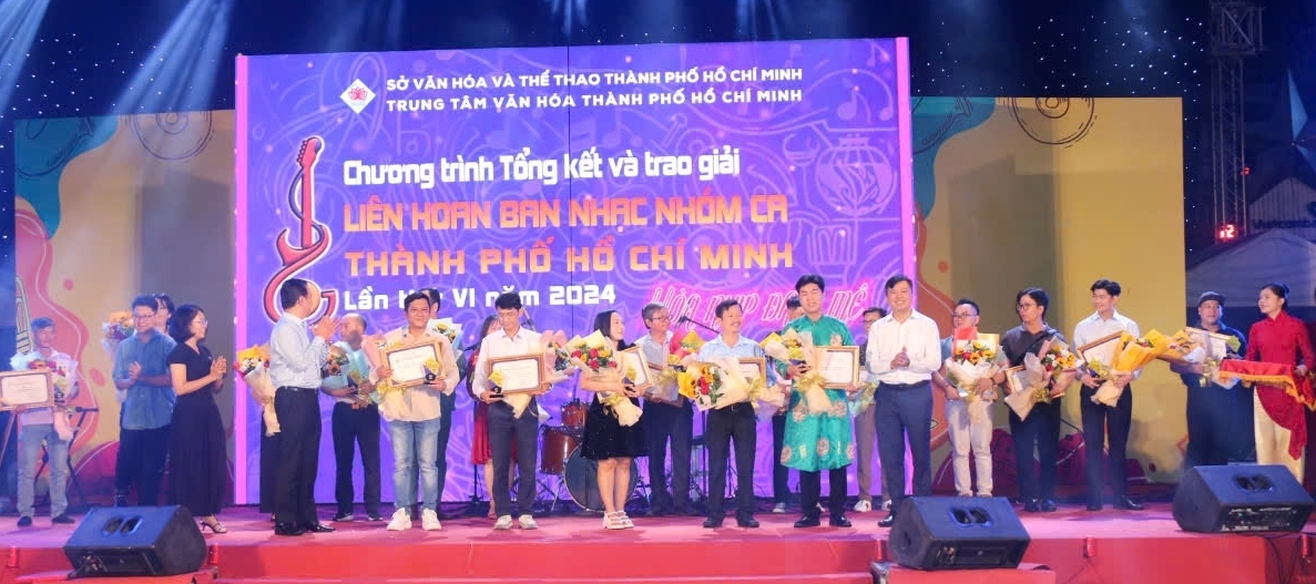 Tổng kết và trao giải Liên hoan ban nhạc nhóm ca TP. Hồ Chí Minh lần thứ VI năm 2024 với chủ đề “Hòa nhịp đam mê”