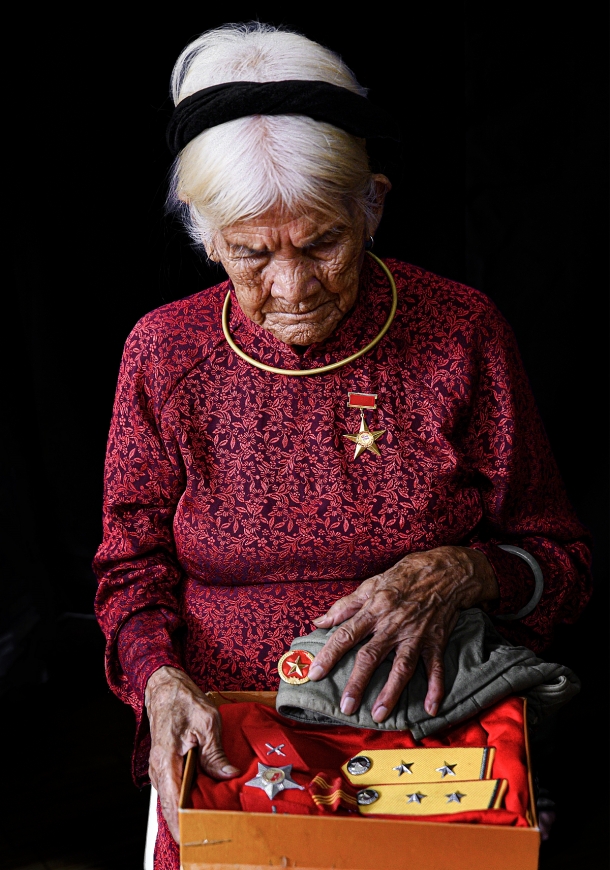 Mẹ Việt Nam anh hùng Cụ Hoàng Thị Sinh có 2 con là liệt sỹ trong công cuộc kháng chiến chống Mỹ cứu nước