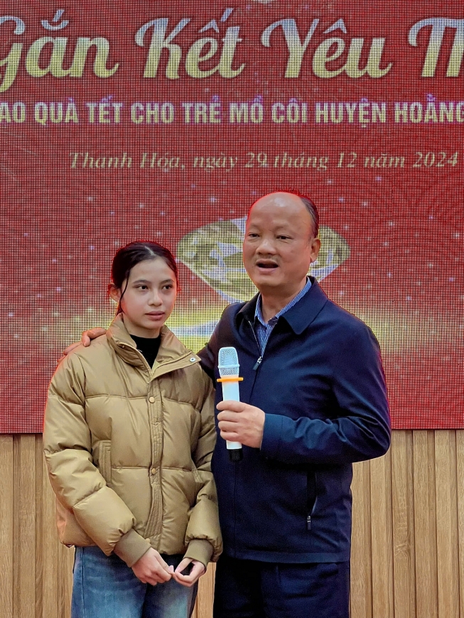 Thêm 25 trẻ mồ côi được Công ty CP Công-Nông nghiệp Tiến Nông nhận đỡ đầu