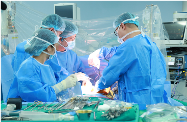 Thêm nhiều bệnh nhân được hồi sinh sự sống từ tạng hiến của người cho chết não