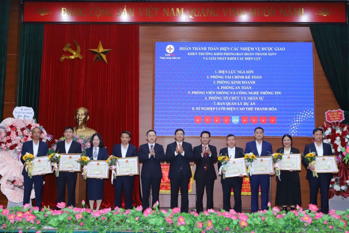 Năm 2024, Công ty Điện lực Thanh Hóa hoàn thành xuất sắc toàn diện các mặt công tác