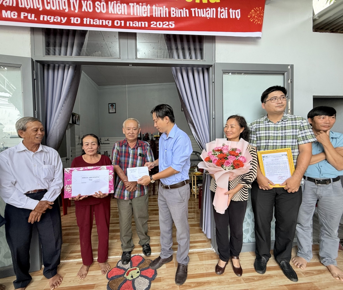 Hội NCT Bình Thuận: Trao nhà tình thương cho NCT khó khăn