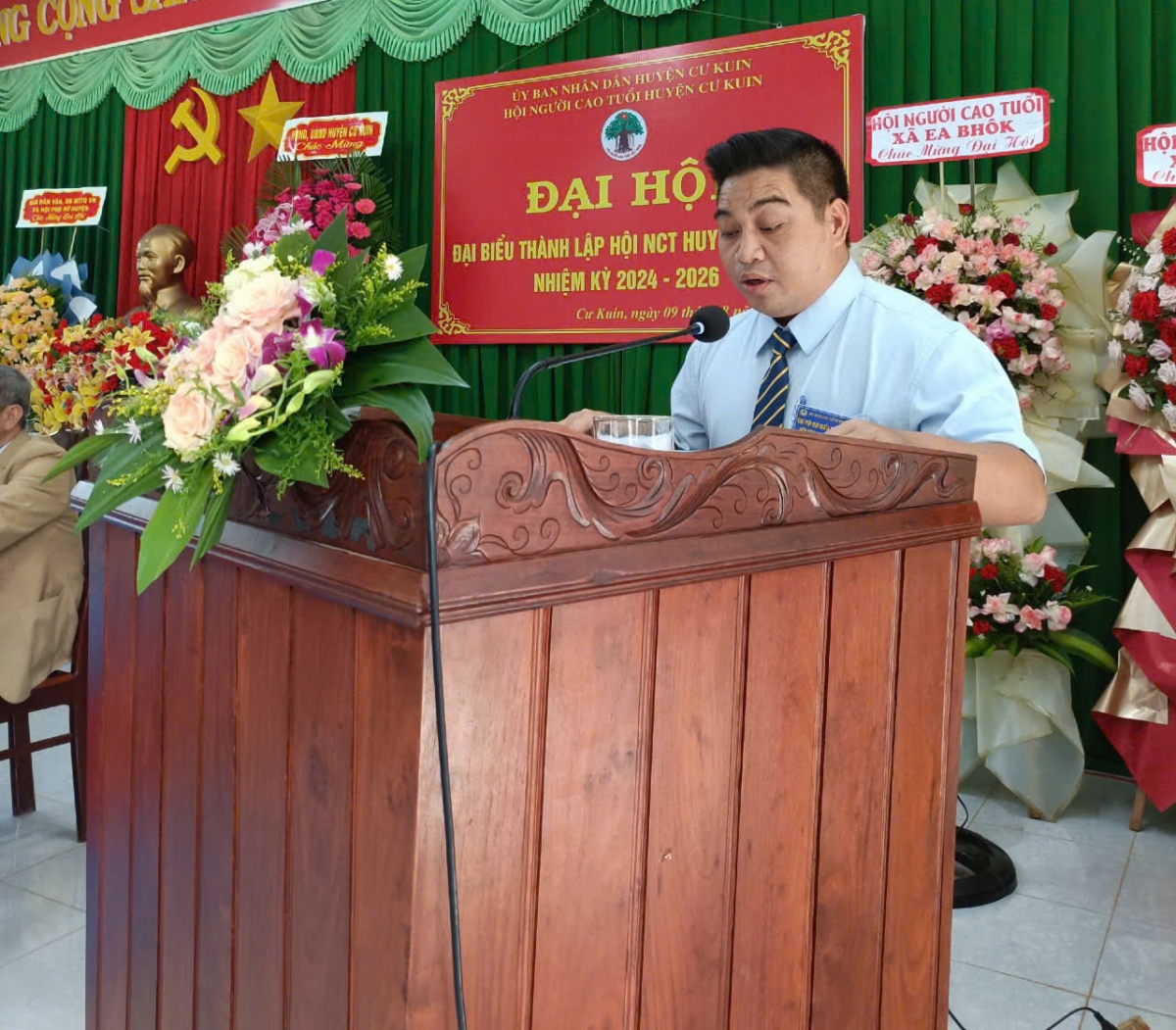 Nỗ lực làm tốt công tác chăm sóc và phát huy vai trò NCT