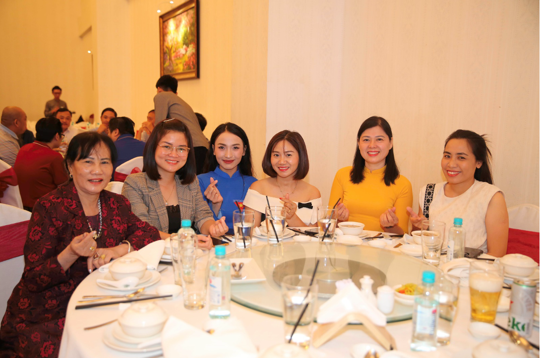 Đại đại diện CLB Phụ nữ, CLB Thanh niên Thanh Hóa phía Nam tham dự hội nghị.