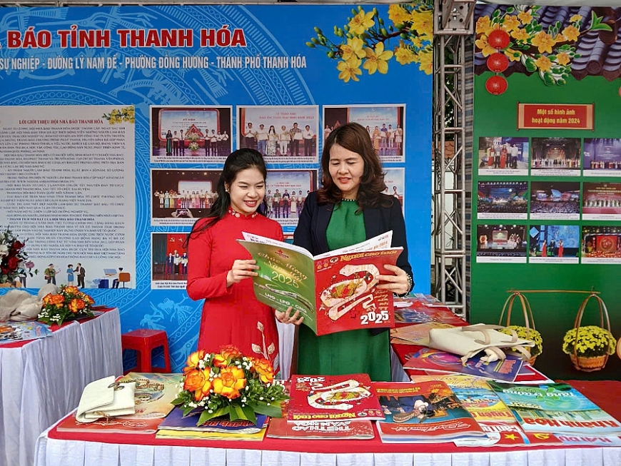 Thanh Hóa khai Hội báo Xuân Ất Tỵ