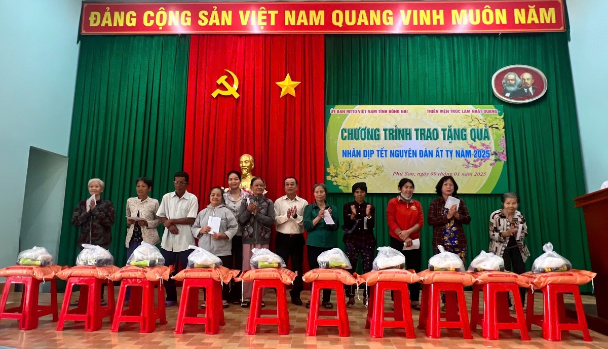 Nestlé Việt Nam trao tặng hơn 17.000 sản phẩm Tết Nguyên đán