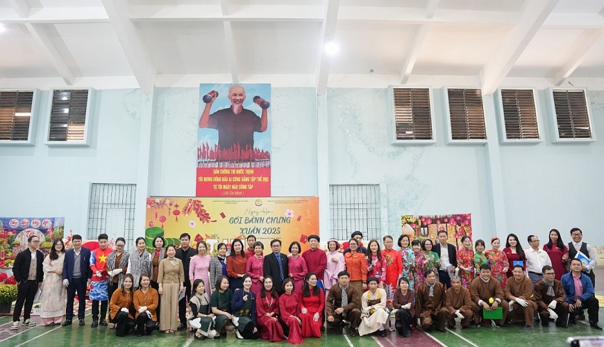 Trường ĐH Công đoàn tổ chức hội thi chào xuân mới