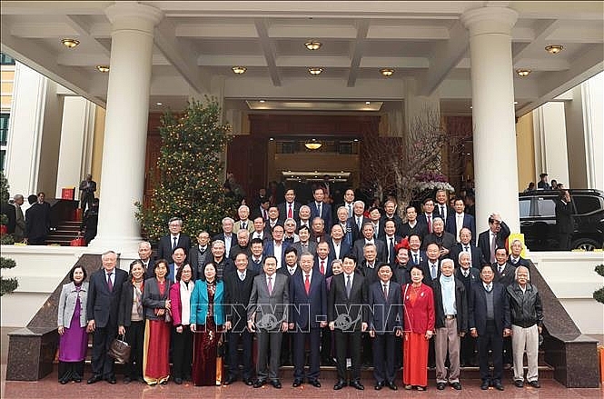 Tổng Bí thư Tô Lâm và các đồng chí lãnh đạo, nguyên lãnh đạo Đảng, Nhà nước. Ảnh: Thống Nhất/TTXVN