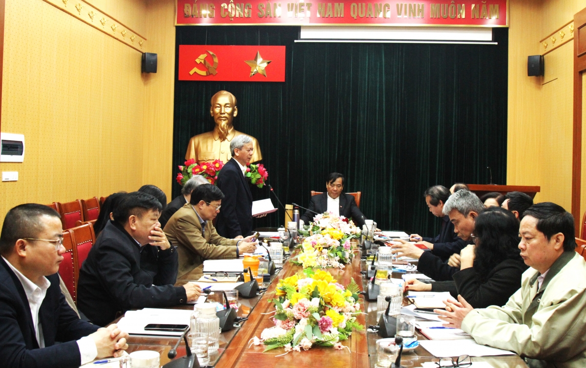 Phó Chủ tịch Phan Văn Hùng phát biểu