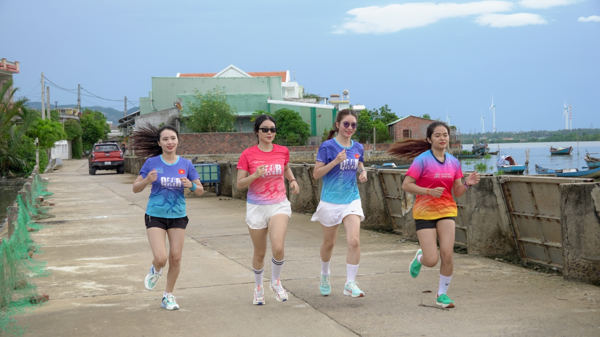 Giải chạy thể thao độc đáo Cồn Chim Half Marathon 2025 - Chạy về tuổi thơ