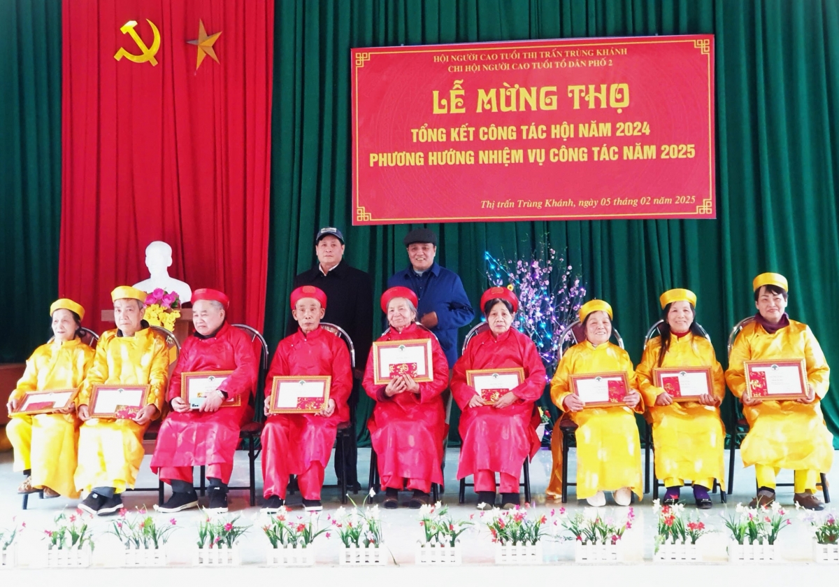 Mừng thọ NCT tỉnh Cao Bằng nhân dịp đầu Xuân mới Ất Tỵ 2025