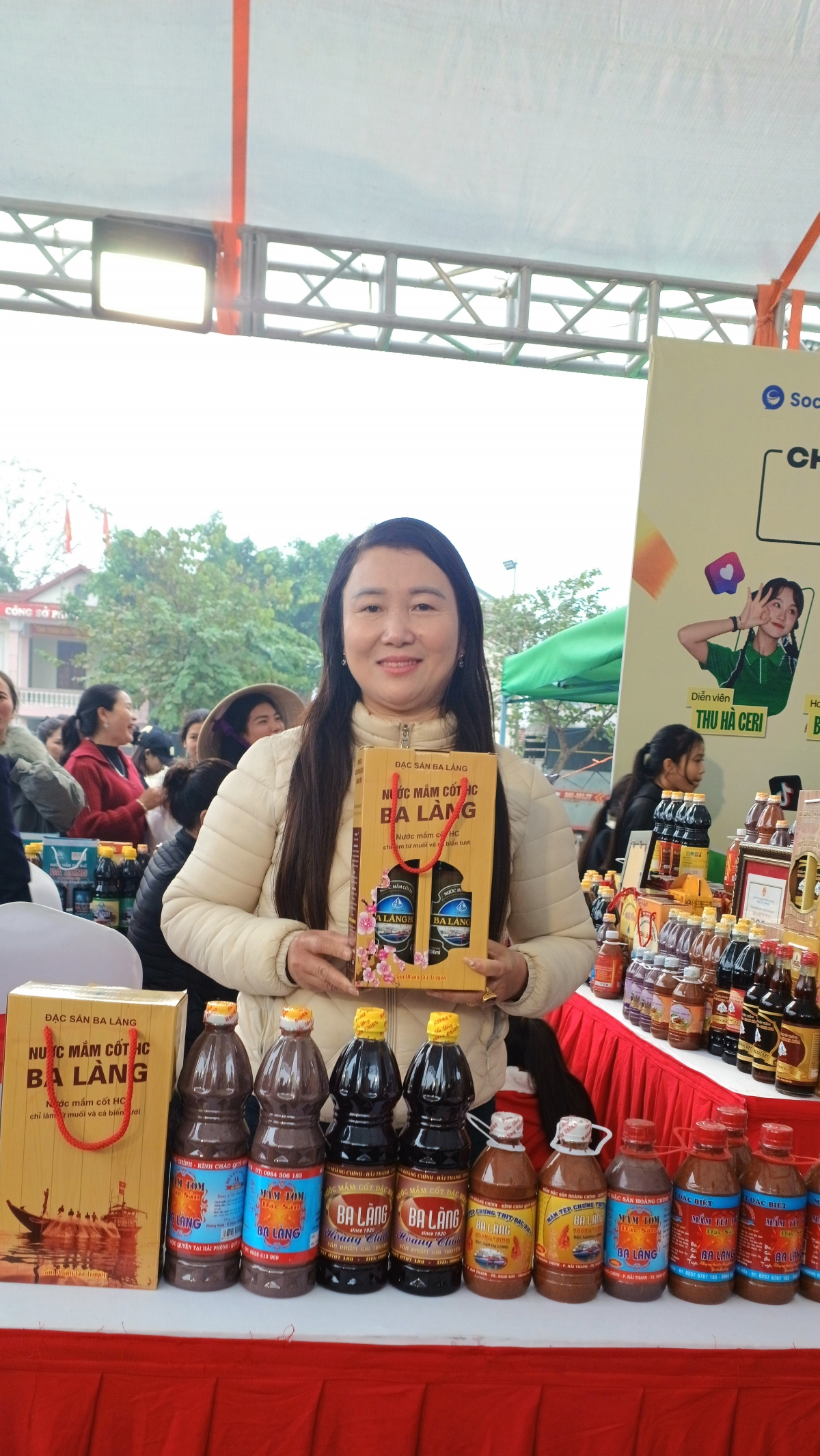 Nước mắm, nem chua cùng nhiều đặc sản Thanh Hóa lên livestream của “Về quê làm giàu”