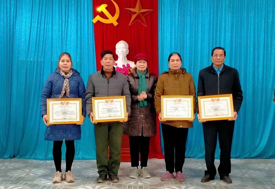 Chăm lo đời sống vật chất, tinh thần cho lớp người “cây cao bóng cả”