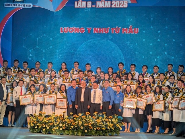 TP Hồ Chí Minh: Vinh danh 73 thầy thuốc trẻ tiêu biểu