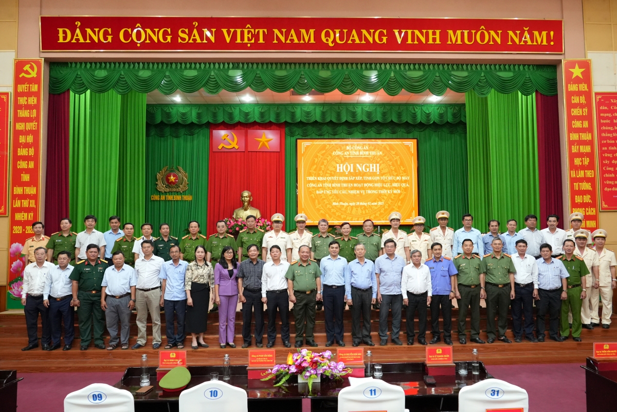 Tỉnh Bình Thuận: Giải thể công an các huyện,thị và thành phố