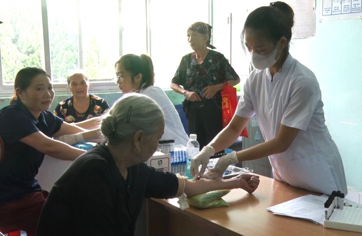 Hiệu quả phong trào “Tuổi cao - Gương sáng” của NCT huyện Đình Lập