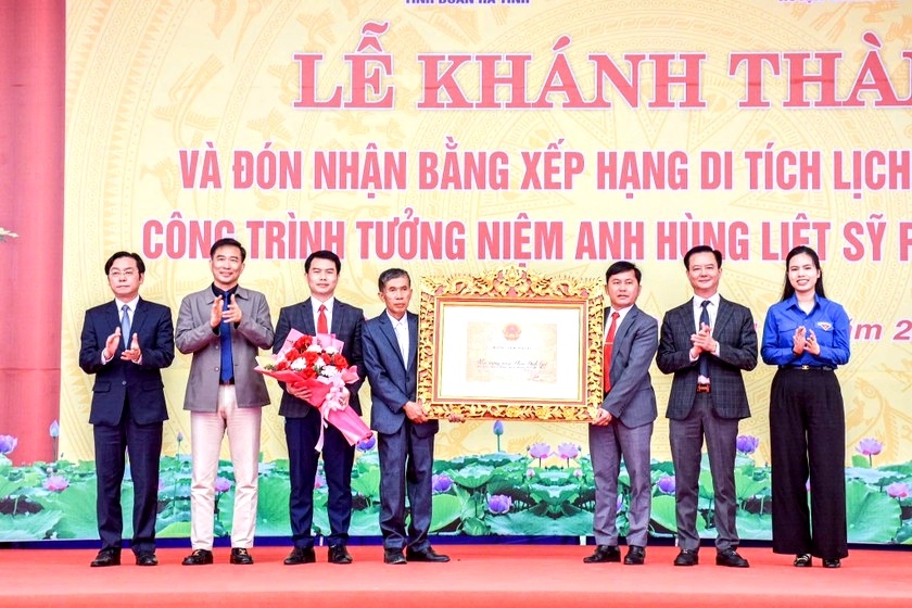 Khánh thành Nhà tưởng niệm Anh hùng Liệt sỹ Phan Đình Giót