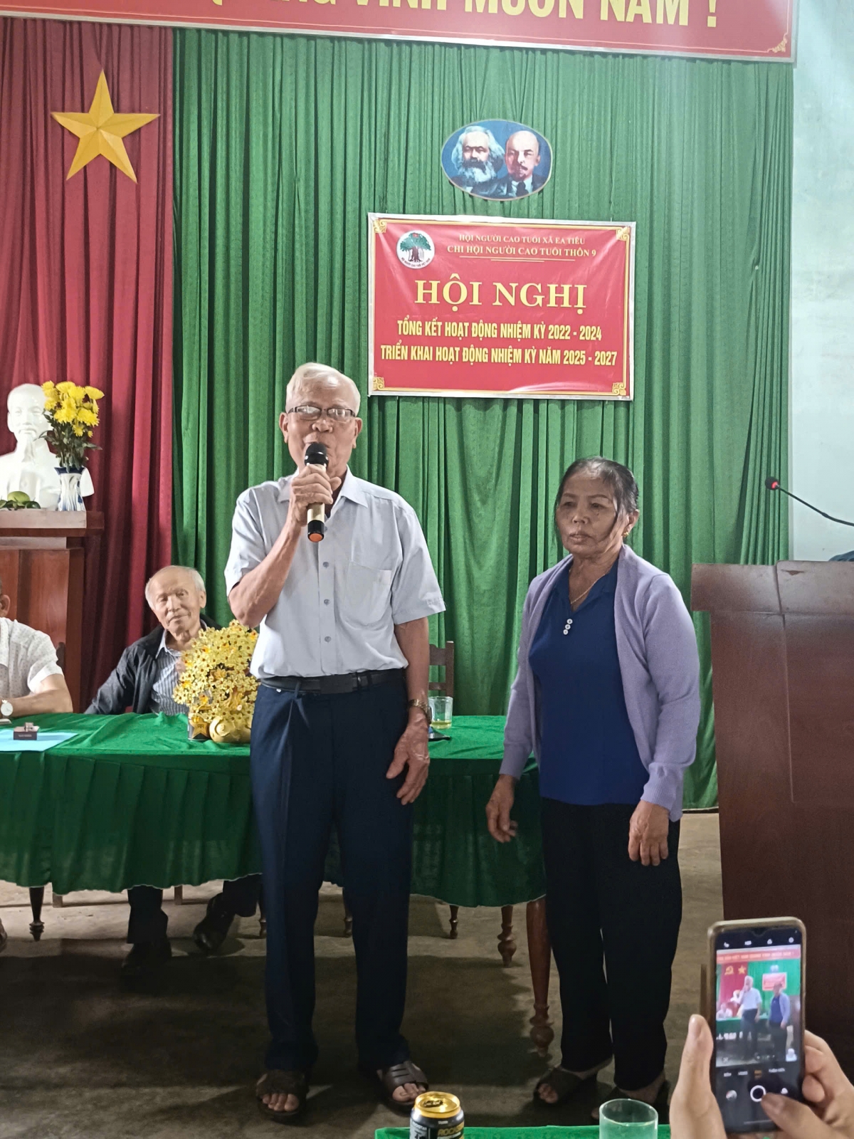 Chi hội trưởng cao tuổi tận tâm với công tác xã hội