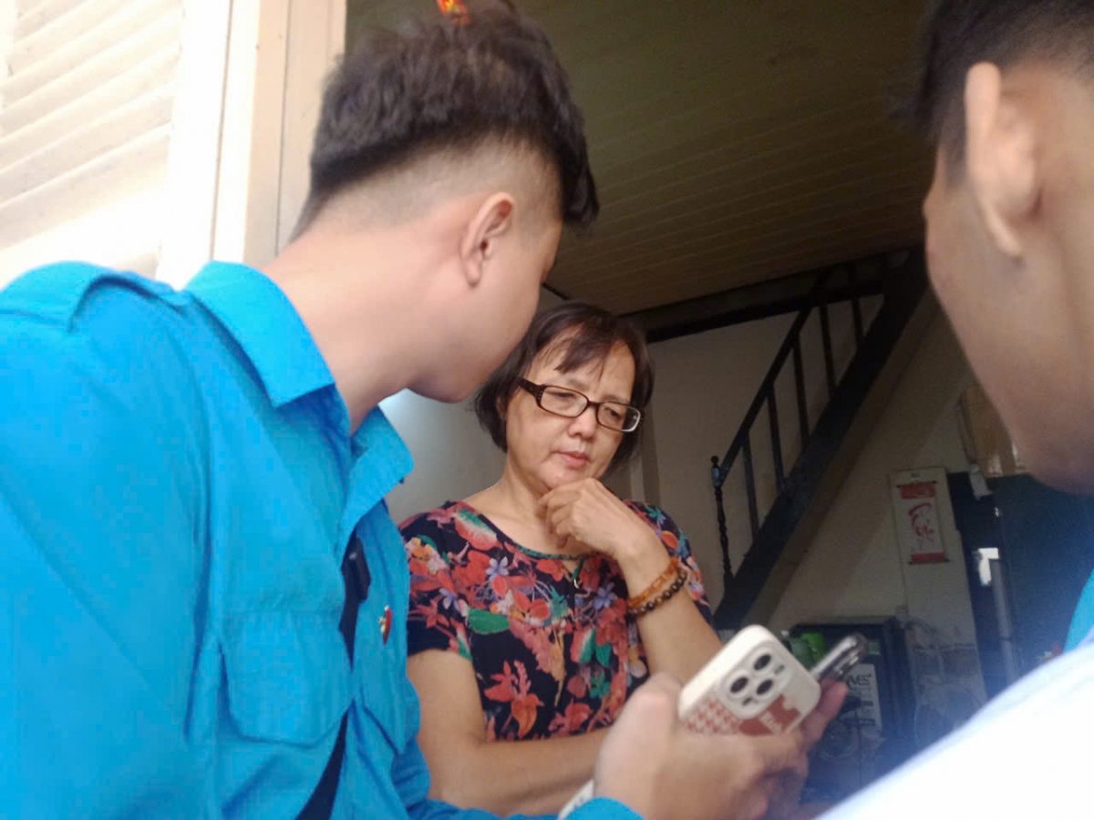 Quận 1, TP Hồ Chí Minh: Ra quân đội hình chuyển đổi số cộng đồng