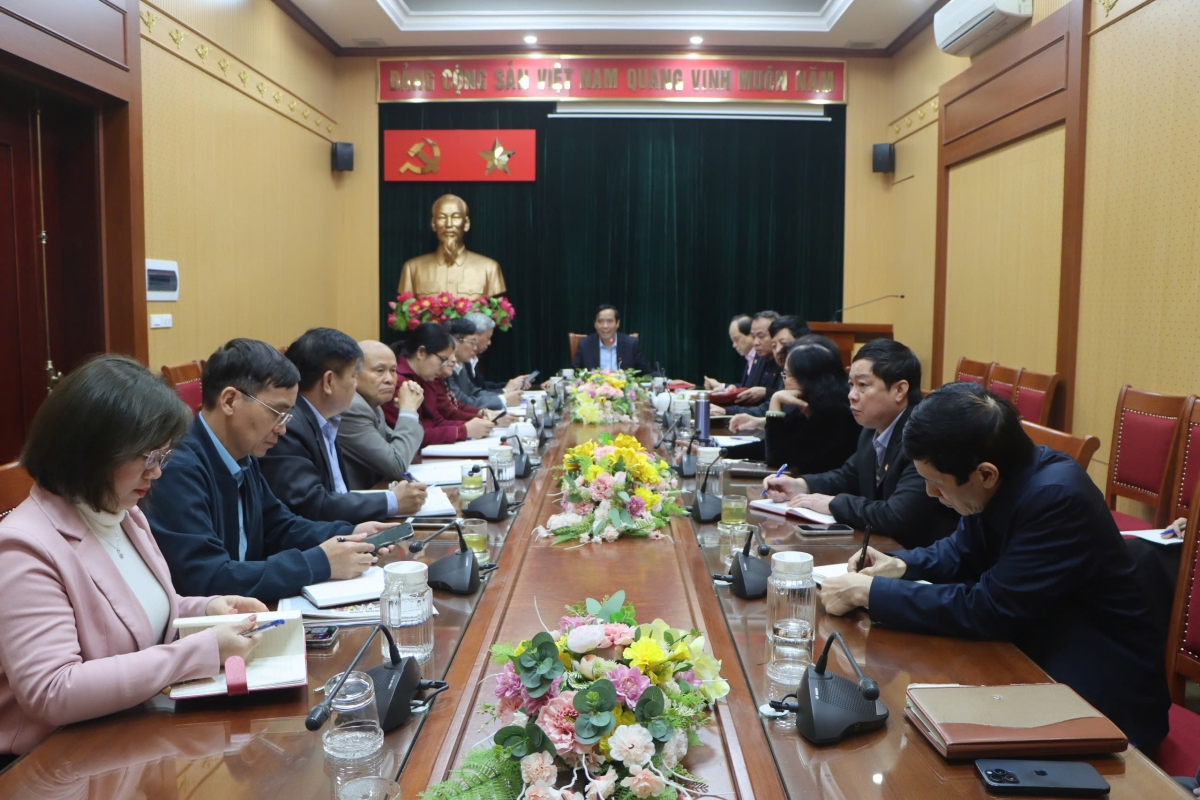 Thực hiện nghiêm Nghị quyết 18 về sắp xếp, tinh gọn bộ máy