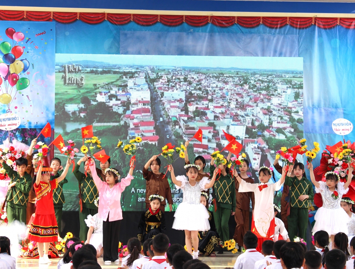 Khơi dậy tình yêu quê hương qua Chuyên đề “Tự hào Tiên Lãng quê em”