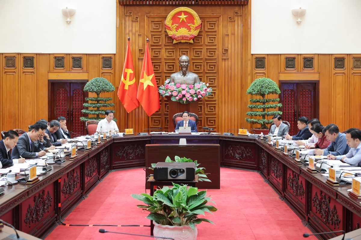 Năm 2025, ngành Y tế cần đưa thêm 1.000 bác sĩ về cơ sở